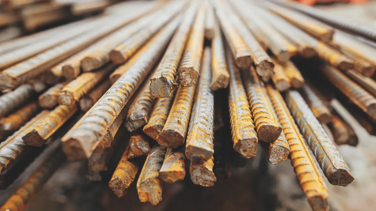 Shipping-Steel-Bars-Rebar